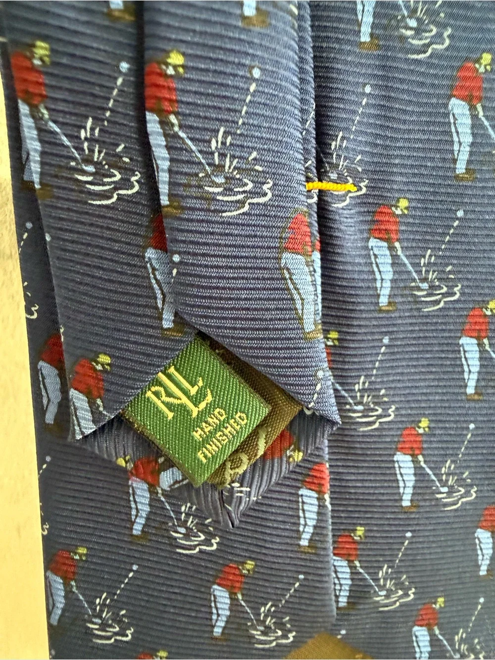 Lauren Ralph Lauren Golf Necktie 100% Silk Navy Golfer Water Hazard Novelty